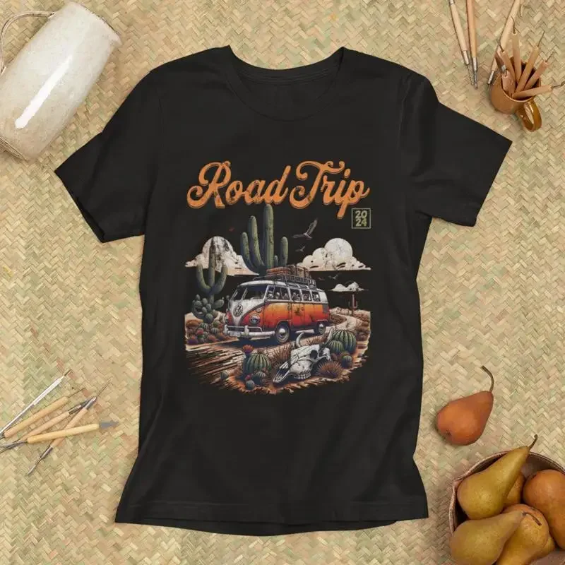 Outdoor Adventure Ideas - เสื้อยืด Road Trip ดีไซน์คลาสสิกสไตล์ Vanlife สำหรับการผจญภัยกลางแจ้ง